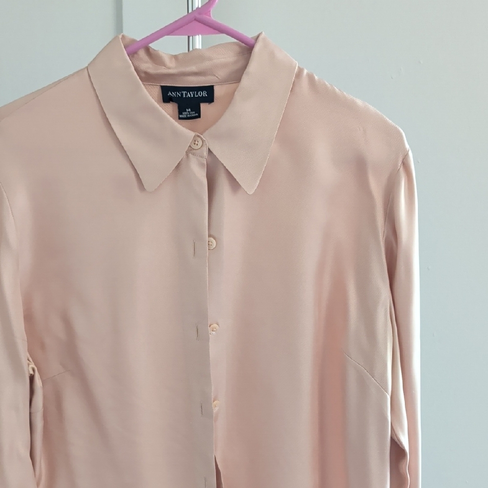 Ann Taylor Cream Button Down Shirt